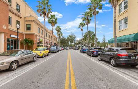 NEW! Canopy Cove, Luxury Downtown Apartment Near Main St - Foto 25