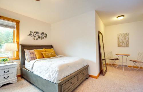 Lake Minocqua Condo with Shared Fire Pit! - Foto 19