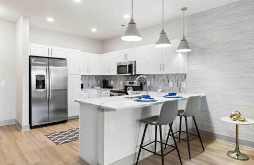 Opulent Living 5 Min From Downtown - Foto 16