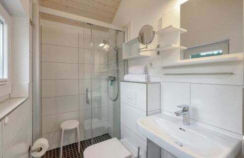 Nice Home In Krems Iiwarderbrück - Foto 28