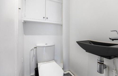 GuestReady - Elegant stay with private balcony - Foto 9