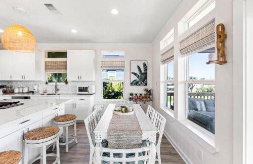 The Purple Pelican - Photo 13