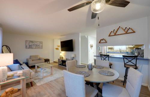 U-Med District Townhome with Private Yard and Grill - Photo 6