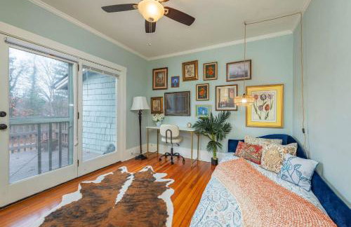 Bohemian Family Friendly 2BR Home-Near Biltmore - Foto 19