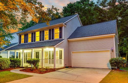 Country Haven - Hot Tub & Pool! Game Room, King Beds, Mins 2 dwtn - Foto 66