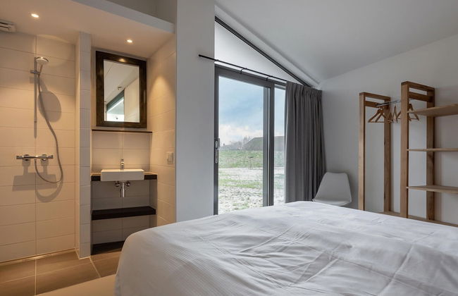 Cottage in Wissenkerke Near Nature Reserve - Photo 5