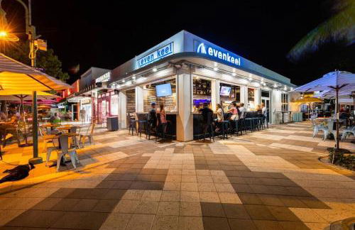 Walking Distance to the Beach 3Br House With Pool - Foto 96