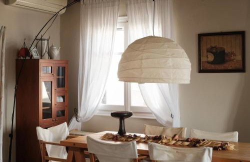 Nios House Panoramic Cottage - Photo 3