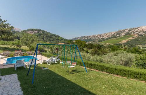 Apartments Bavaria - Photo 6