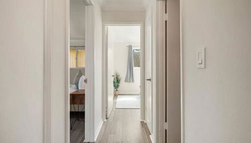 Charming 2BR 1Bath SofaBed with Mountain Sunset and Ocean Views - Foto 5