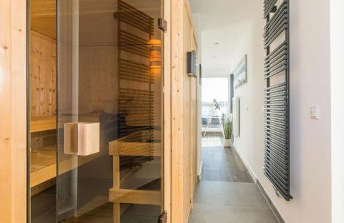 Exklusives Ferienhaus am See mit Hund, Sauna, Garten, 140qm - Foto 24