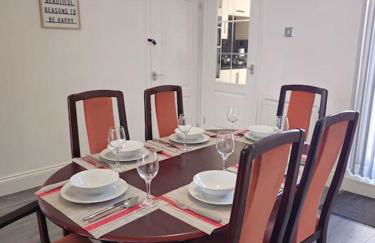 City Centre - Comfy 6 beds - Up to 30 percent off - Contractors delight - Foto 8