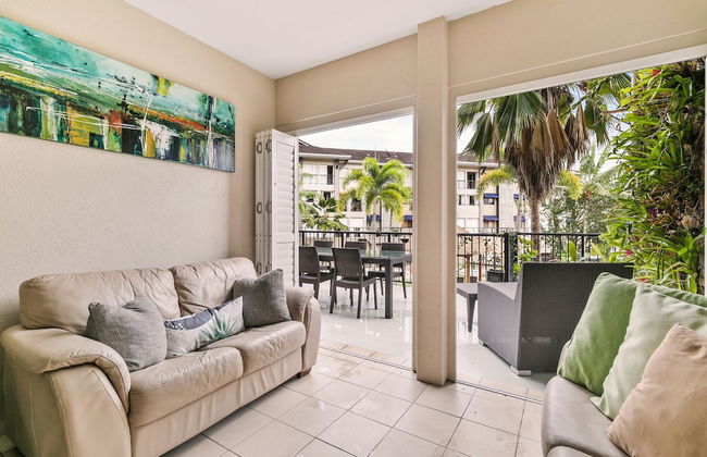 Pool view two-bedroom apartment - Foto 10