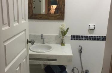 Cozy Blue House - Photo 10