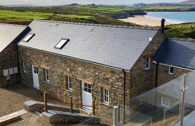 Awel y Môr - 3 Bedroom Cottage - Whitesands - Foto 1