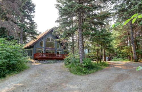 Hanging Glacier Chalet - Photo 9