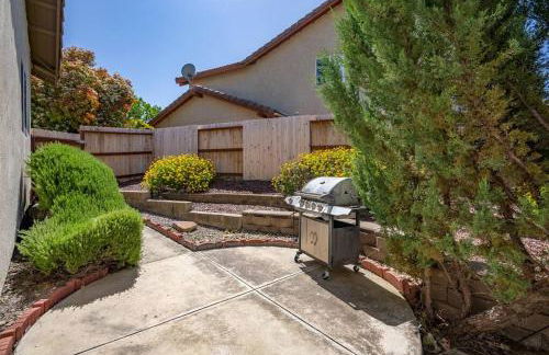 Manzanita Manor-Whimsical art & near downtown - Foto 34