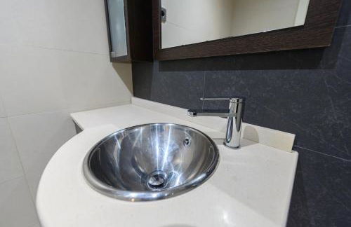 Acogedor Dúplex con Cocina Abierta y Suite Privada en Madrid LDM11034 - Foto 53