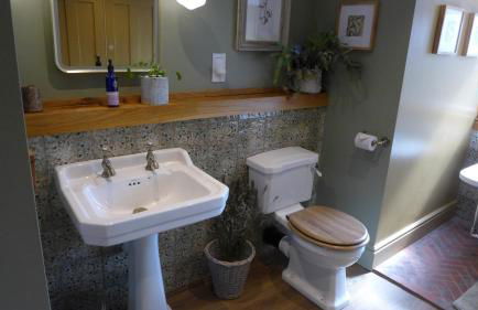 Royal Oak Retreat 2-bed - Sleeps 6 & Pet Friendly - Photo 45