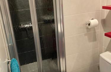 Les pieds dans l'eau - Photo 5