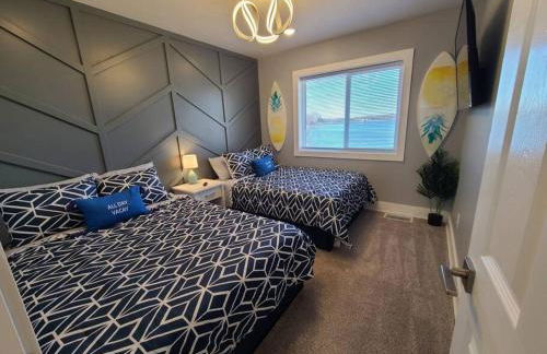 Newly Built Waterfront home w/Amazing Views - Foto 25