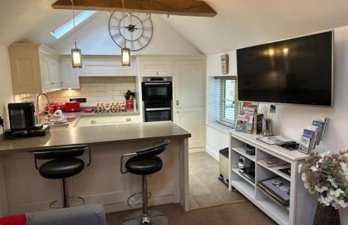 Comfortable 1-Bedroom Stay in Holt with Reliable Wi-Fi - Foto 19