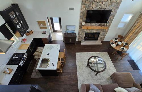 McHenry Riverside Retreat Comfort - Foto 25