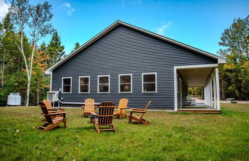 Newly Built Retreat in the Woods Near Acadia - Foto 35