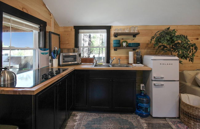 Travelers Haven - Photo 3