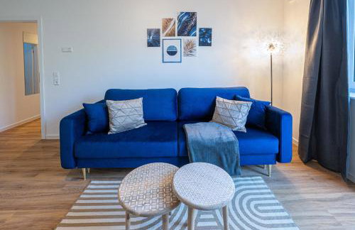 Skipper's Deck - Stilvoll und zentral nahe Hafen und Deich, inkl Parken, 2 Arbeitsplätze, Wlan, voll ausgestattete Küche - Foto 3