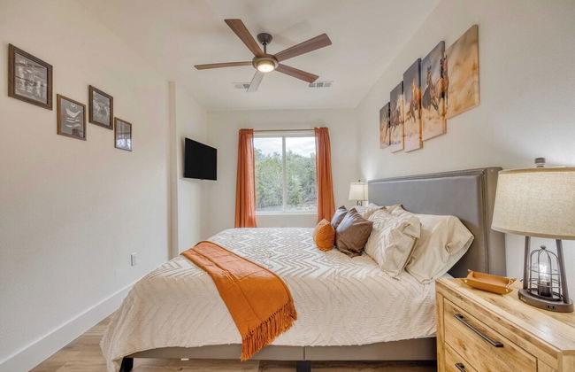 Pool, Hot Tub, Game Room, Fire Pit Luxe & Private 4bdr Maverick by Avantstay - Foto 28