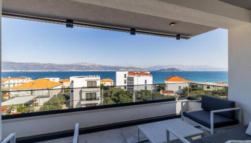 Bracera Luxury Apartments - Photo 2