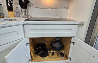 The Hideaway DT Orlando Tiny Home w Free Parking - Foto 64