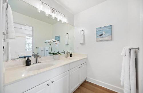 Miramar Penthouse Coastal Elegance in the Heart of Half Moon Bay - Foto 23