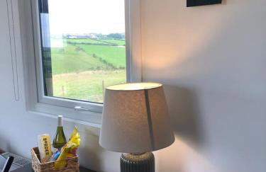 Romantic Glamping Pod for 2 with Private Hot Tub Ballycastle North Coast Retreat Pod 3 - Foto 26