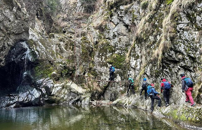 Caminhada no Vale Stan dos Cárpatos do Transfagarasan - Foto 45