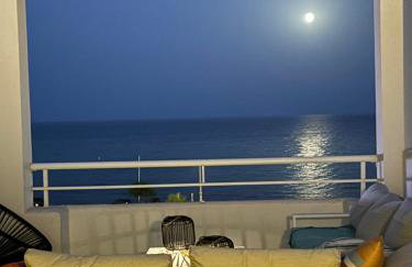 Ático en primera línea de playa - Foto 38