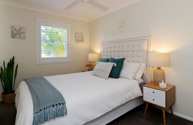 Noosa Entrance Waterfront Resort - Photo 17