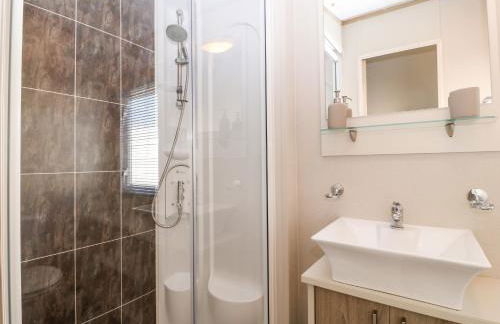 Snape Lodge - Photo 21