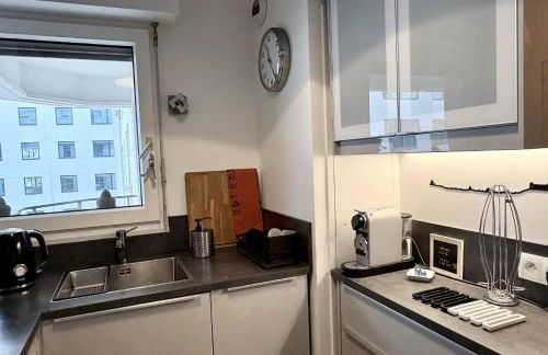 Bright living room in Levallois-Perret - Foto 4