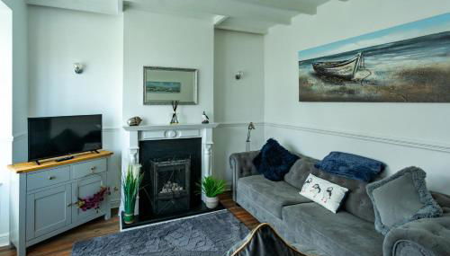 Cottage, Hot Tub, Open fire, Games Room, large Garden Sleeps 2-8 - Foto 4