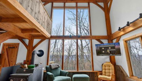 Cozy Mountain Retreat with Hot Tub & Fire Pit - Foto 4