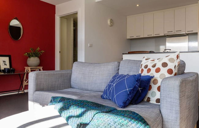 Mika, 2bdr Fitzroy pad With Secure Parking - Foto 15