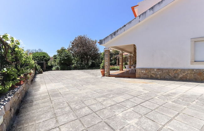 Guincho Typical House II by Homing - Photo 28