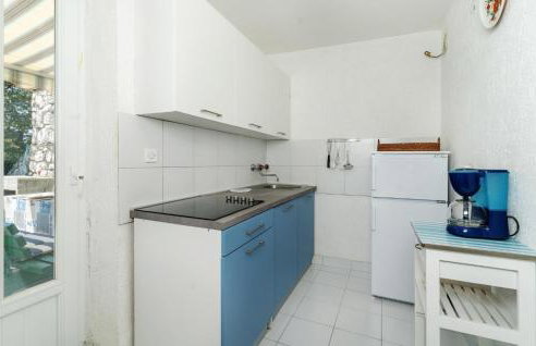 2 Bedroom Cozy Apartment In Jadranovo - Foto 6