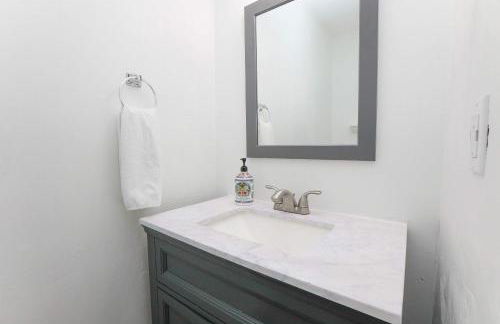 Sojourn Delightful Family Home Sleeps 6 - Foto 20