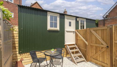 Tranquil Riverside Sherperd's Hut Close to Tewkesbury Abbey - Foto 4