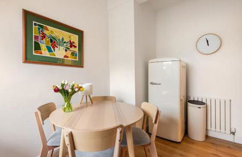 Nordic Regency Apartment - Photo 22