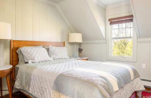 Baylight Haven by Rove Travel - Luxe Home with Bay Views - Foto 20