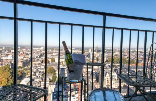 Le 360 TOUR PERRET 19eme PANORAMA 4 ETOILES - Foto 45